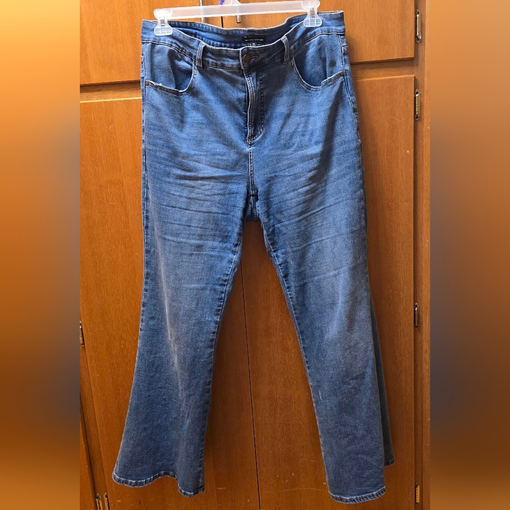 Universal Standard Flared Denim Jeans
